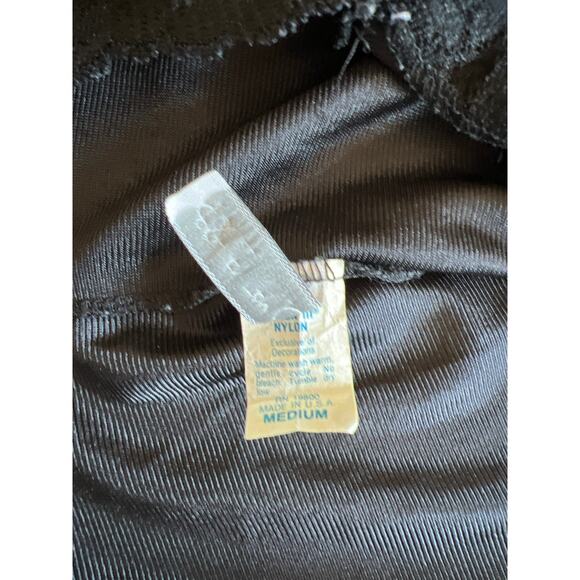 Ashley Taylor Black Lace Trimmed Camisole Size M Vintage 90's - Picture 5 of 8